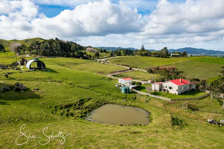 1 Kirk Road Maungaturoto_18