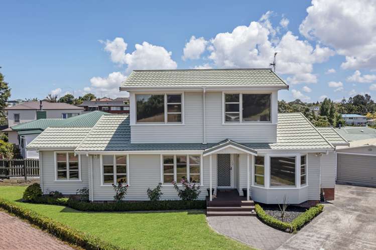 327 Hillsborough Road Hillsborough_30