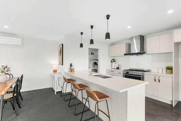 1 Dow Square Wigram_5