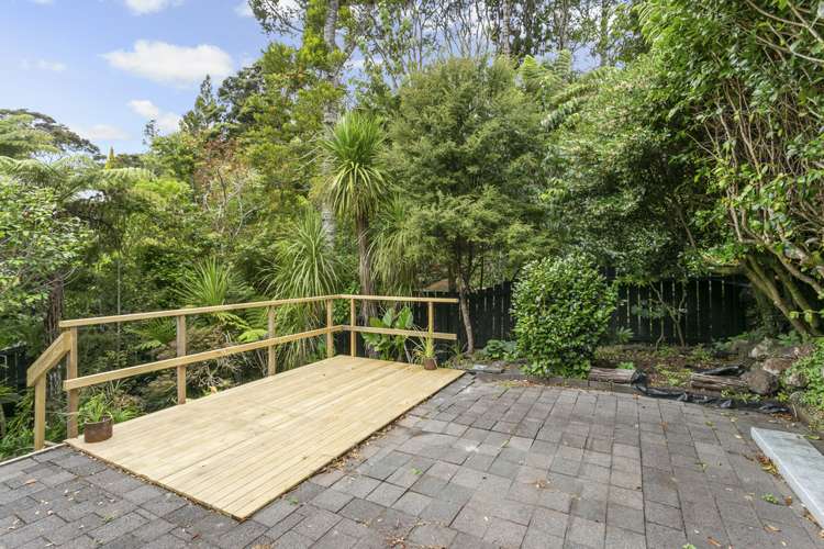 63 Woodfern Crescent Titirangi_13