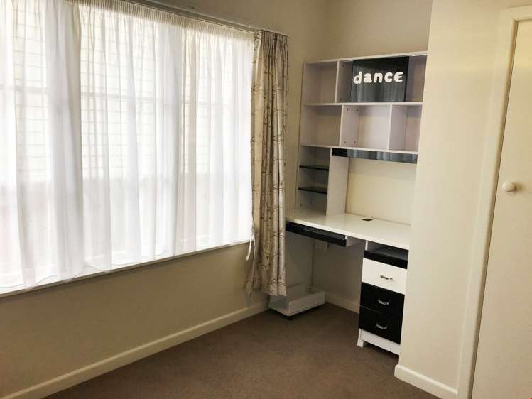 39 Morningside Drive Mount Albert_16