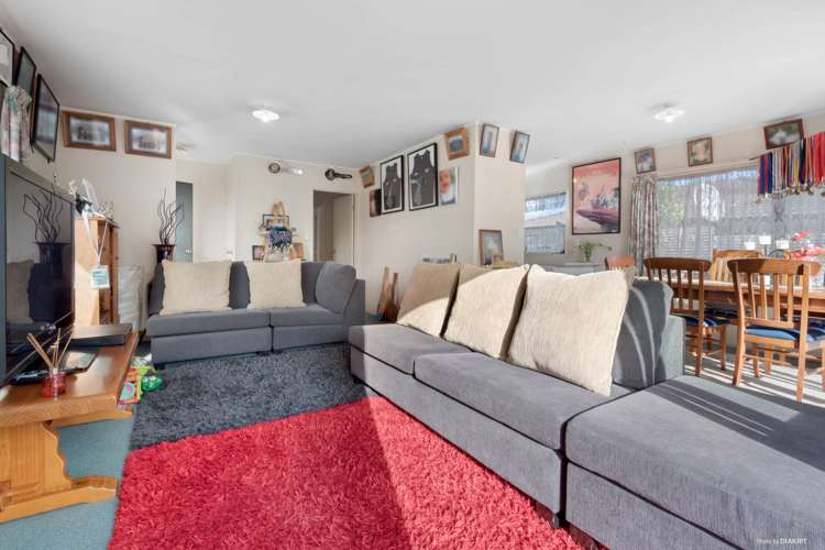 318a Great North Road Henderson_5