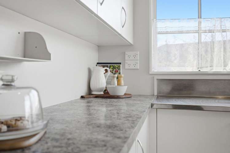 14B Devon Road Springvale_7