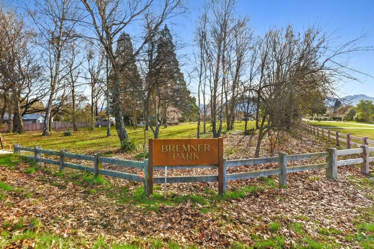 Bremner Park_2