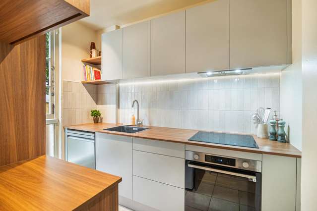 2/2 Herne Bay Road Herne Bay_4