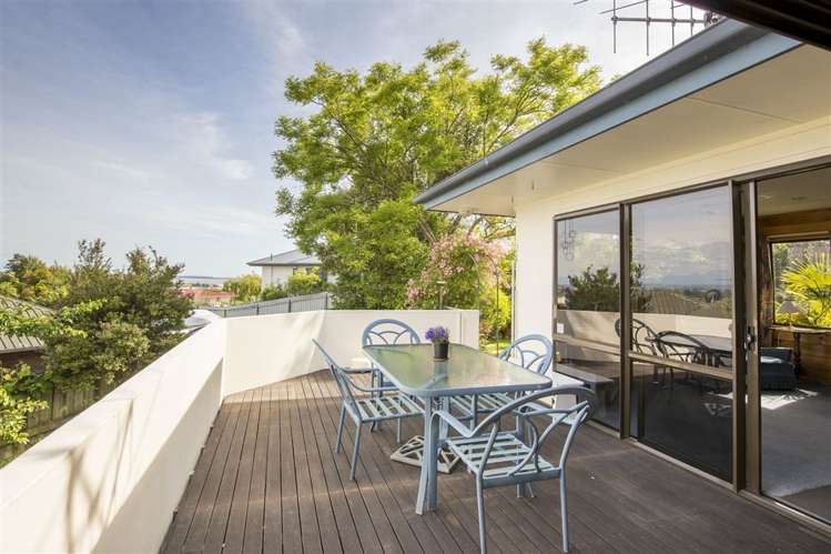 60 Olympus Way Richmond_5