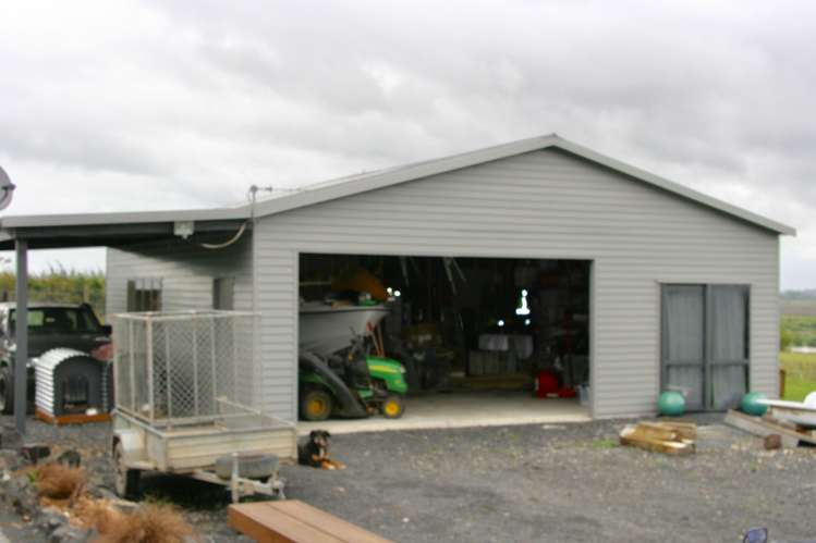 614 Falls Road Waerenga_32