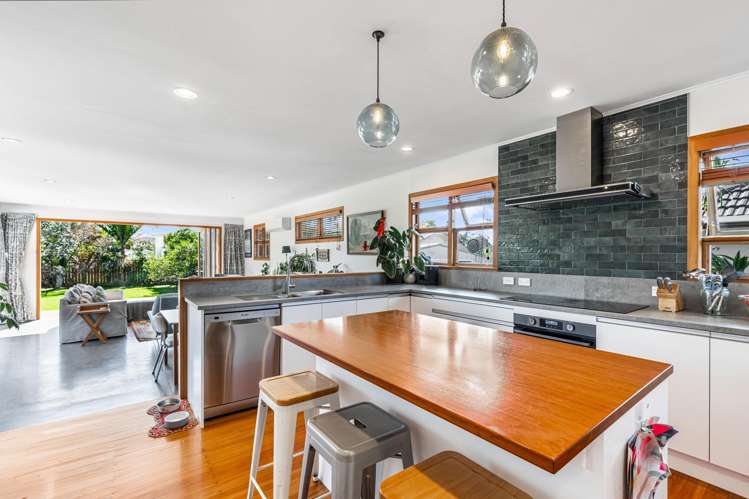 36 Totara Road Te Atatu Peninsula_7