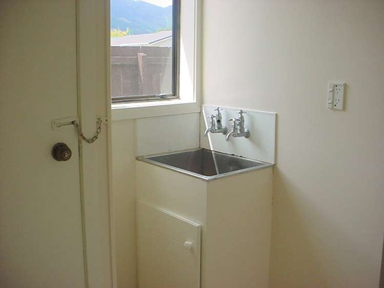 9B Woodland Place 1937_5