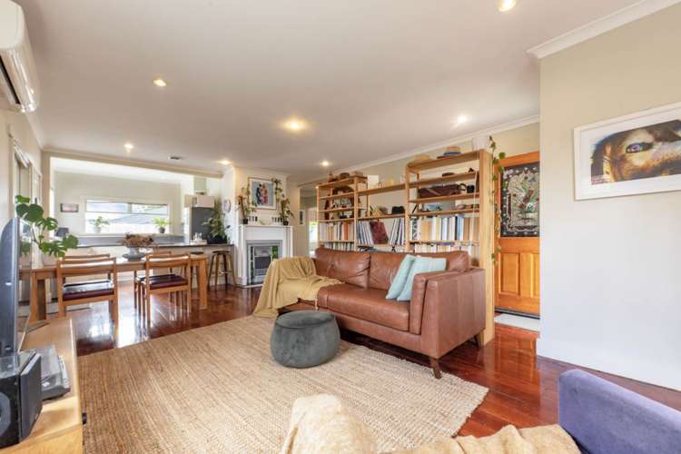 23 Archibald Road Kelston_8