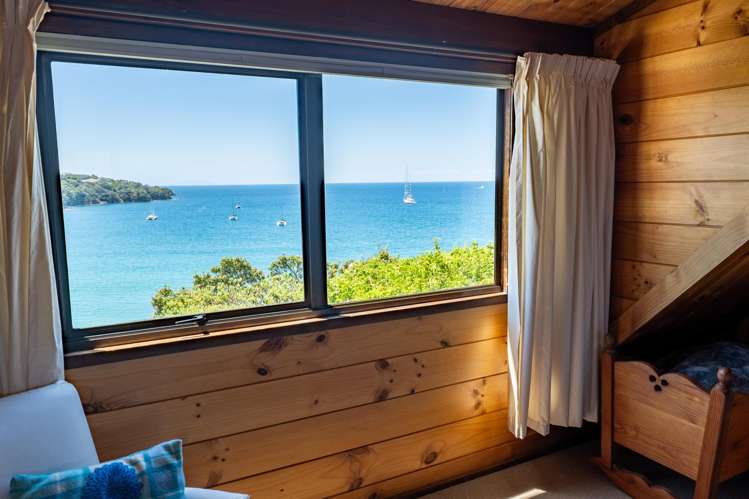 189 Ocean View Road Oneroa_31