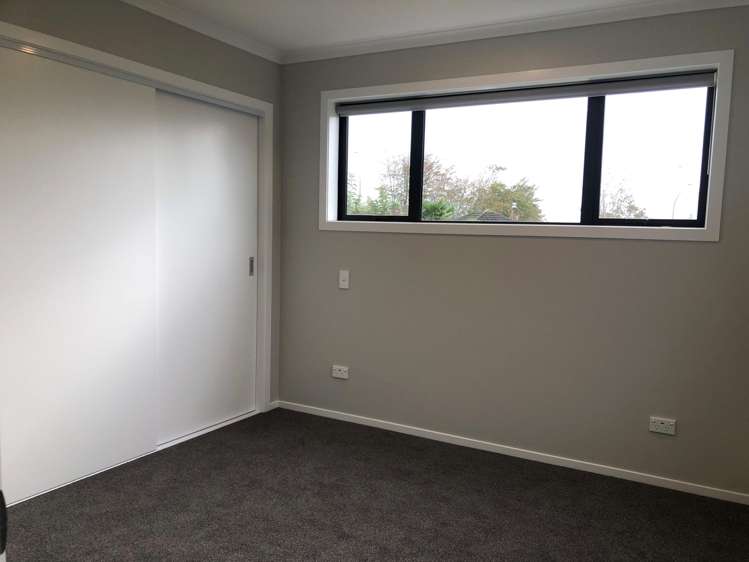 2/8 McPherson Place Fairfield_8