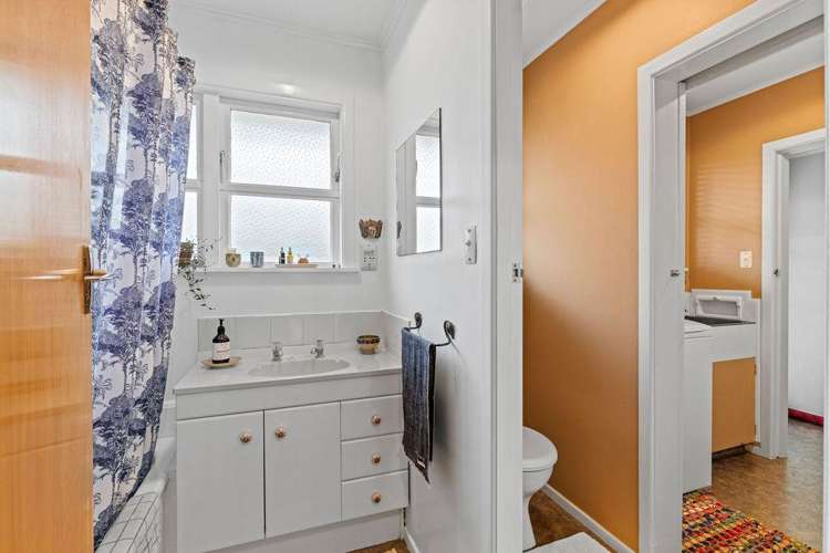 63 Parkes Avenue Saint Johns Hill_12