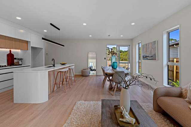 7 Reid Court Wainui_1