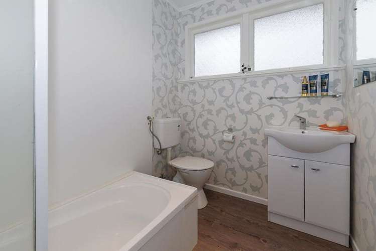 2/14 Ozich Avenue Te Atatu South_6