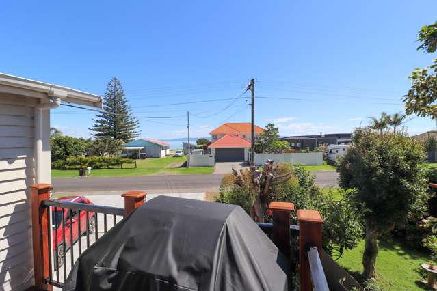 22 Seaview Avenue Te Puru_3