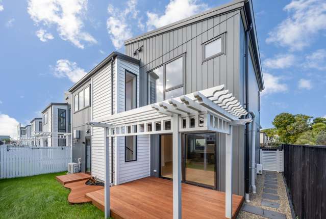 145E Bucklands Beach Road Bucklands Beach_1