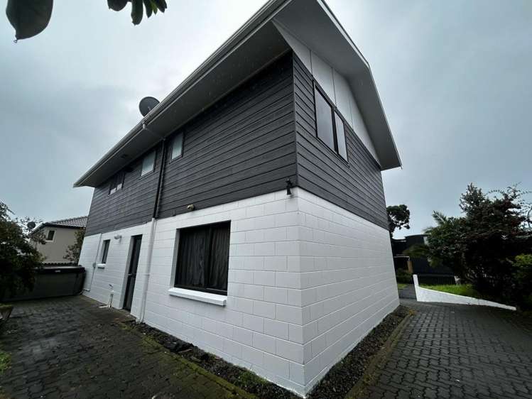 26 Gordon Road 11229_22