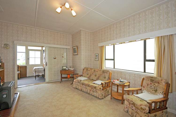 111 Grant Road Thorndon_8