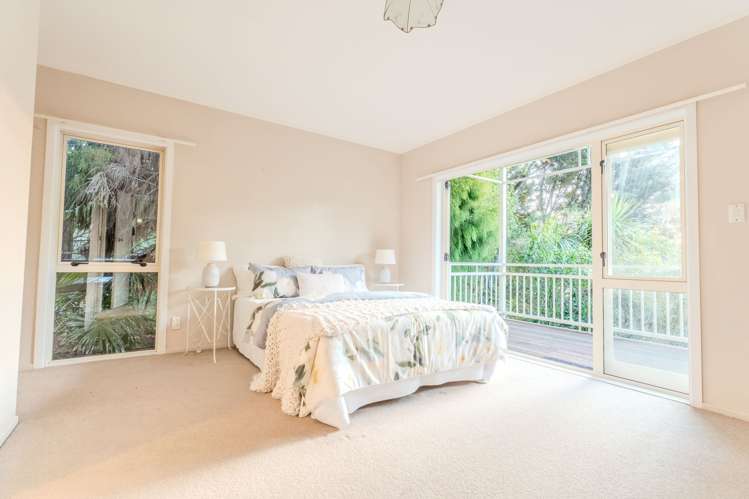 17 MacFarlane Street Hamilton East_2