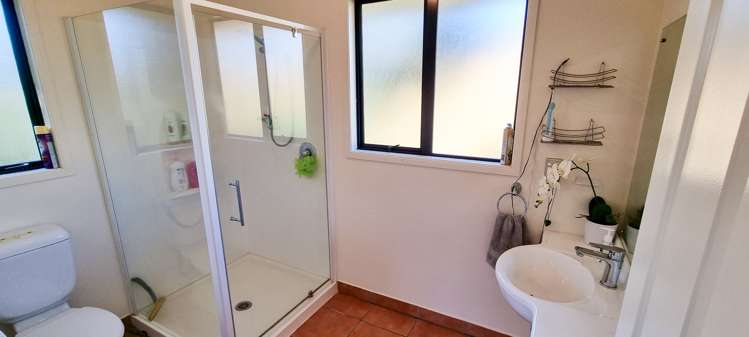 6 Park Avenue Takaka_11