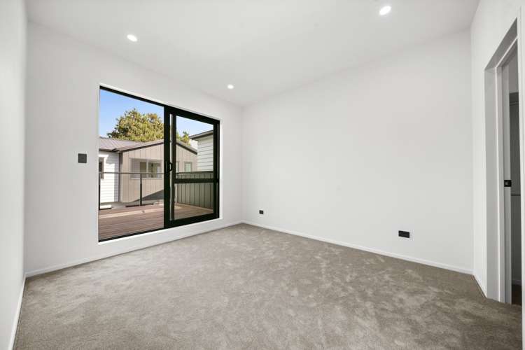 2C Dianthus Place Browns Bay_10