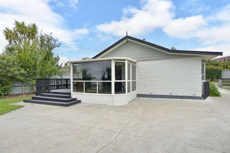 38 Railway Street Sefton_23