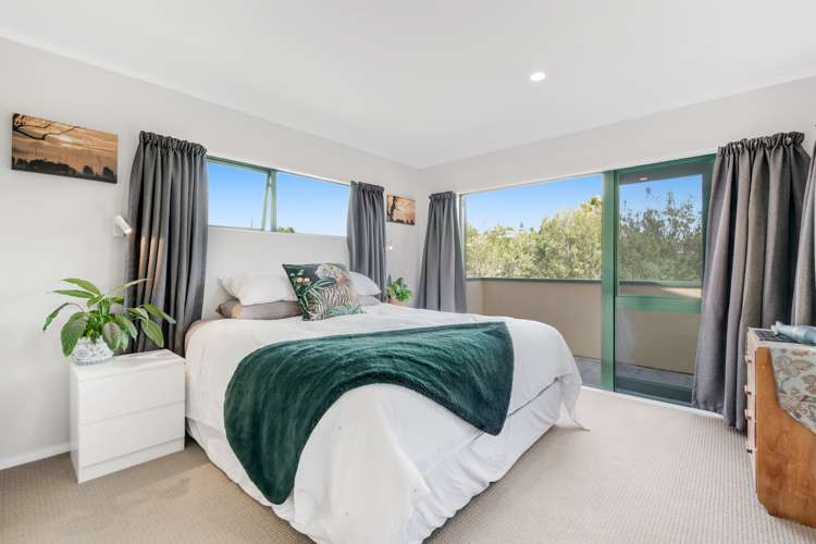 8 Coralsea Way Arkles Bay_12