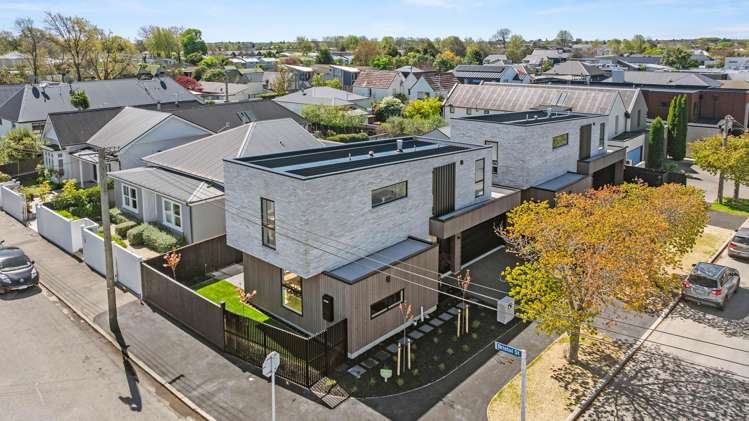 33 Clare Road Merivale_23