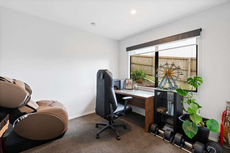 37 Hogarth Rise West Harbour_17