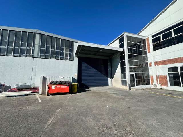 1,437M² HIGH STUD WAREHOUSE