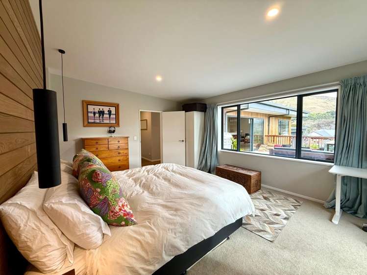  13 Matuku Lane Heathcote Valley_13