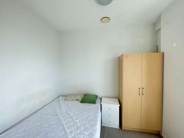 804/17 Putney Way Manukau_4