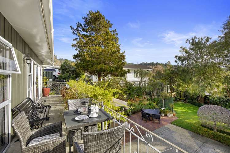 4 Harewood Grove Pinehaven_20