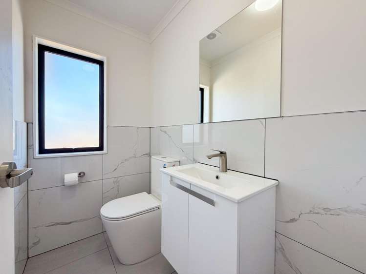 8A Downsview Road 2671_18