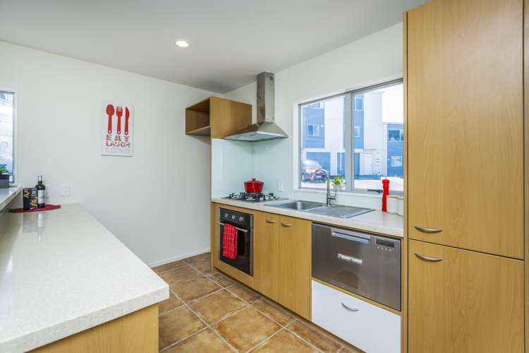 25/218 Captain Springs Road Onehunga_5