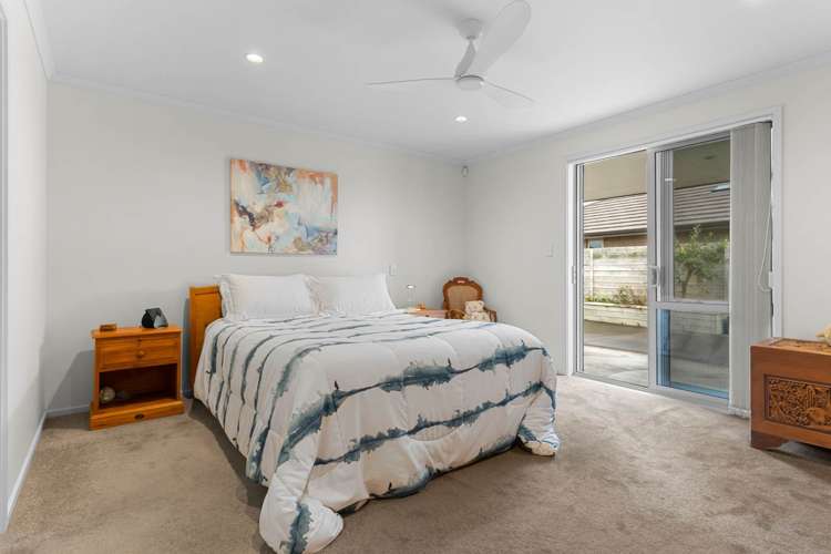 18 Kowi Lakes Drive One Tree Point_10