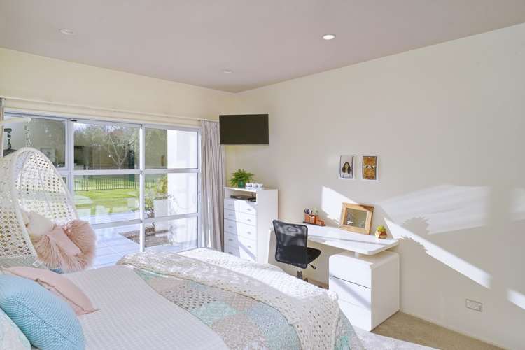 38 Johns Road Belfast_13