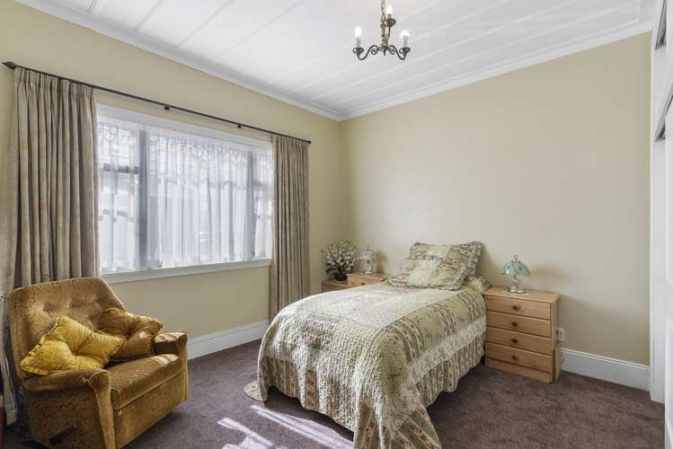 18 Seaview Terrace Mount Albert_6