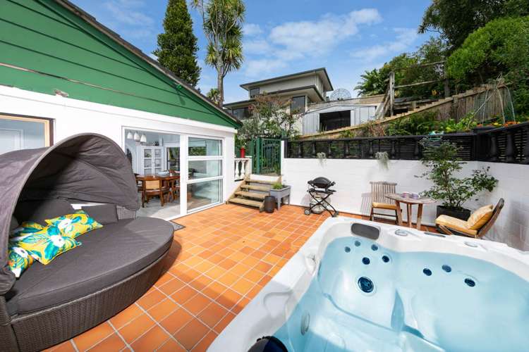 1/64 Carlisle Road Browns Bay_12