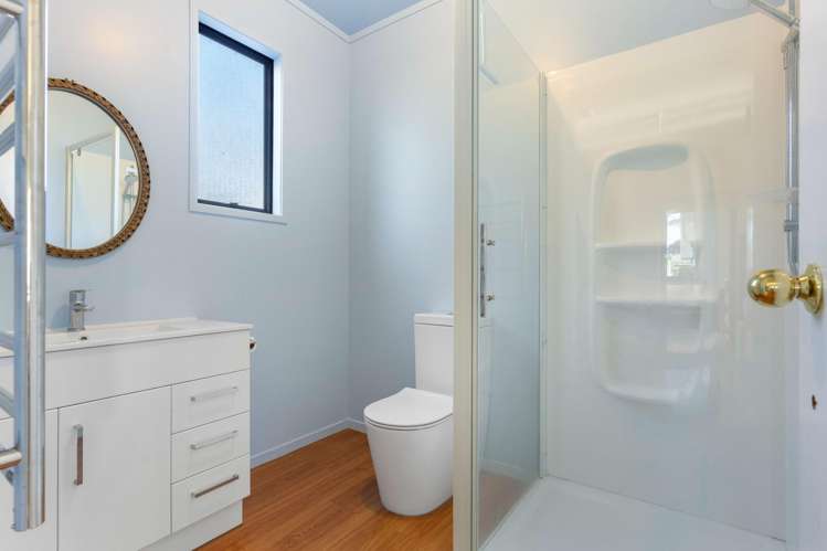 307b Ocean Road Whangamata_13