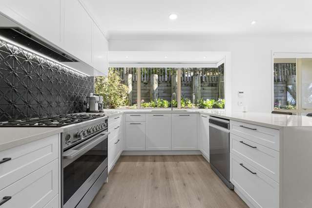 123 Grovenor Drive Orewa_1