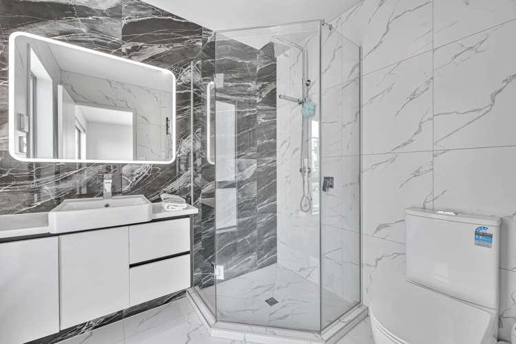 4 Clonmany Road Flat Bush_22