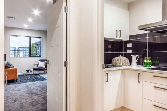 24 Beros Place Flat Bush_1