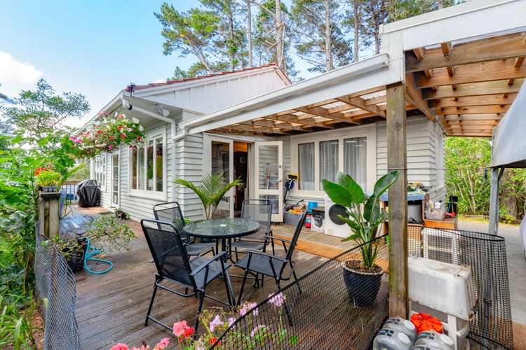 58 Bethells Road Waitakere_22