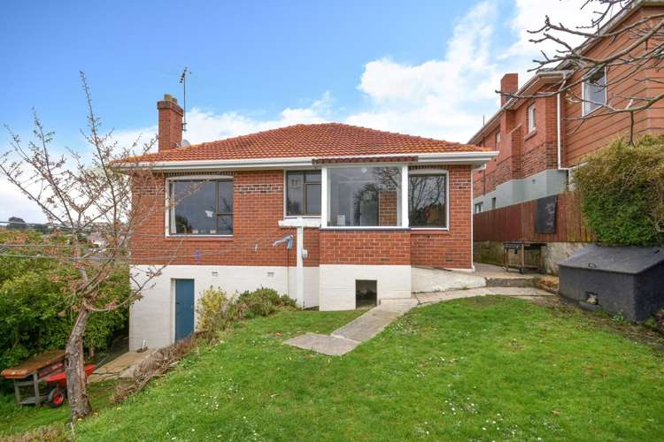 109 Riselaw Road Calton Hill_1