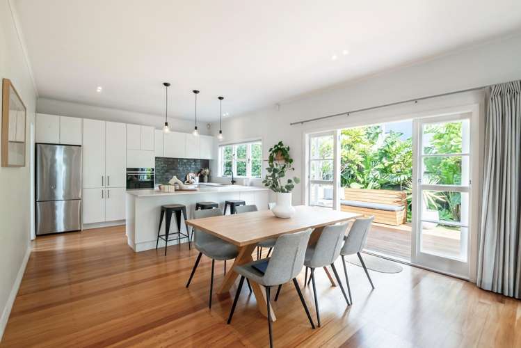 7 Knight Avenue Mt Albert_6