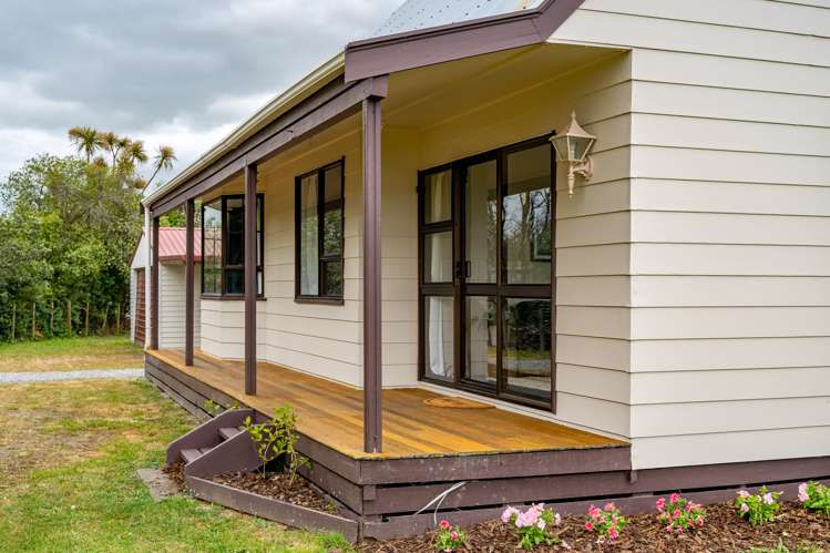 148 Akura Road Matahiwi_11