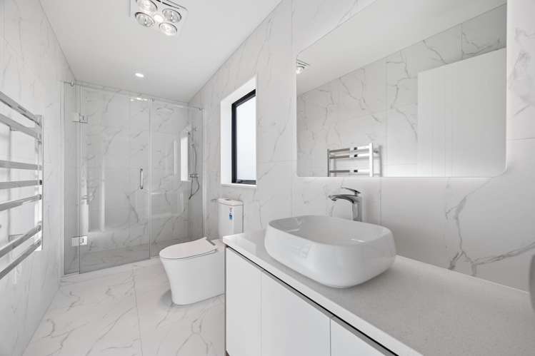 7 Obelus Road Flat Bush_24