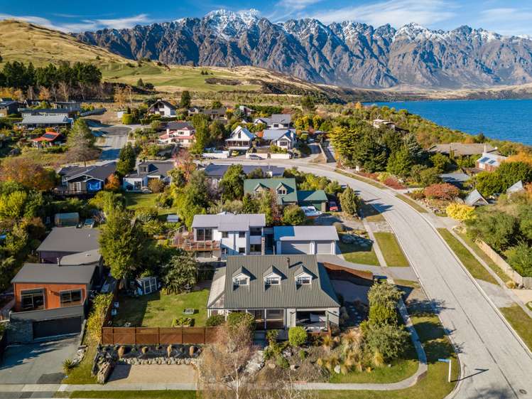 1 Larch Court Kelvin Heights_3